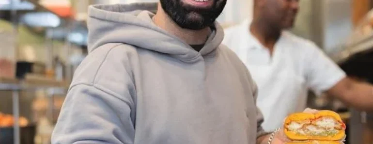 Jeremy Cohen – Wiki, Biography, Age, Height, Girlfriend, Family & Trivia Jeremy Cohen – Wiki, Biography, Age, Height, Girlfriend, Family & Trivia