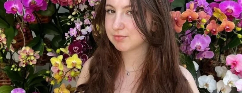 Bella Thier (TikTok Star) Wiki, Biography, Age, Boyfriend, Family, Height, and Trivia Bella Thier (TikTok Star) Wiki, Biography, Age, Boyfriend, Family, Height, and Trivia