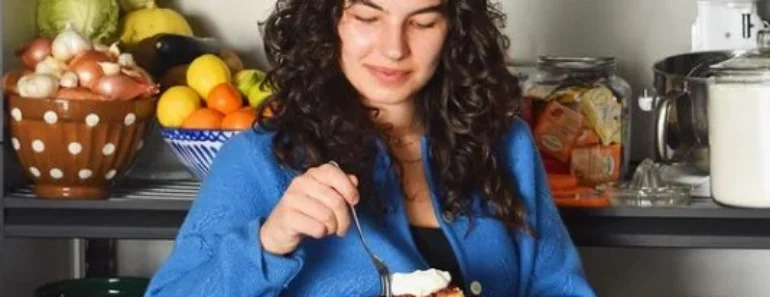 Carolina Gelen: Wiki, Biography, Age, Boyfriend, Family, Net Worth and Height Carolina Gelen: Wiki, Biography, Age, Boyfriend, Family, Net Worth and Height