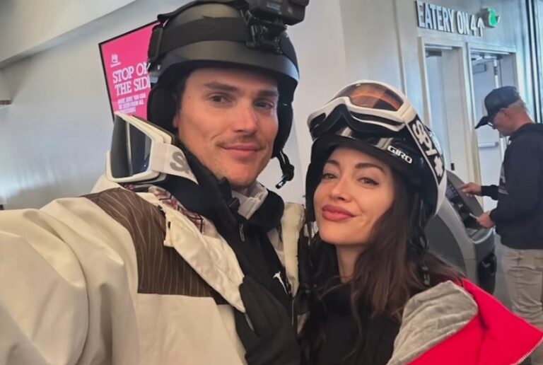 Who is Mark Grossman Dating? Is Mark Grossman Married?