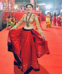 Nidhi Bhanushali Wiki, Age, Boyfriend, Family, Biography & More