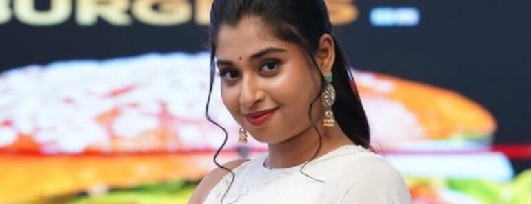 Shrasti Verma Biography, Age, Husband, Family, Caste, Net Worth Shrasti Verma Biography, Age, Husband, Family, Caste, Net Worth