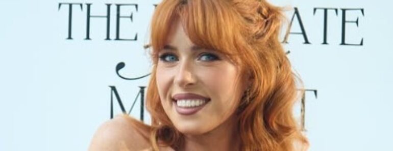 Who is Holly Murray? (Makeup Artist) Height, Biography, Age, Boyfriends, Family Who is Holly Murray? (Makeup Artist) Height, Biography, Age, Boyfriends, Family
