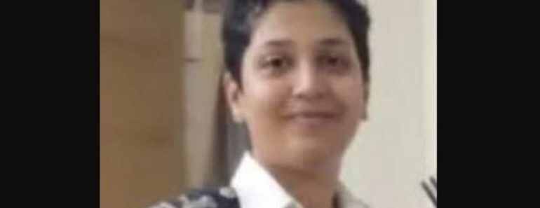 Afshan Syal (Wing Commander Namansh Syal Wife)