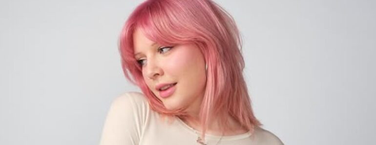 Emma Zetterberg (TikTok Star) Height, Biography, Age, Boyfriend, Family Emma Zetterberg (TikTok Star) Height, Biography, Age, Boyfriend, Family