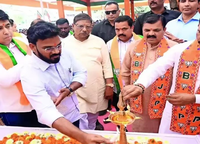 Kashinath Chaudhari joining BJP
