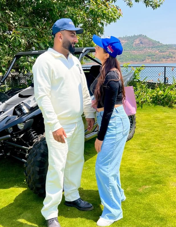 Kashish Aggarwal with her boyfriend Shehbaz Badeshah