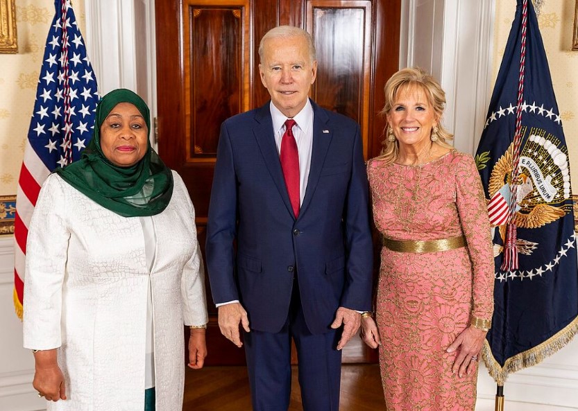 Samia Suluhu Hassan with Joe Biden in Washington, D.C., in December 2022