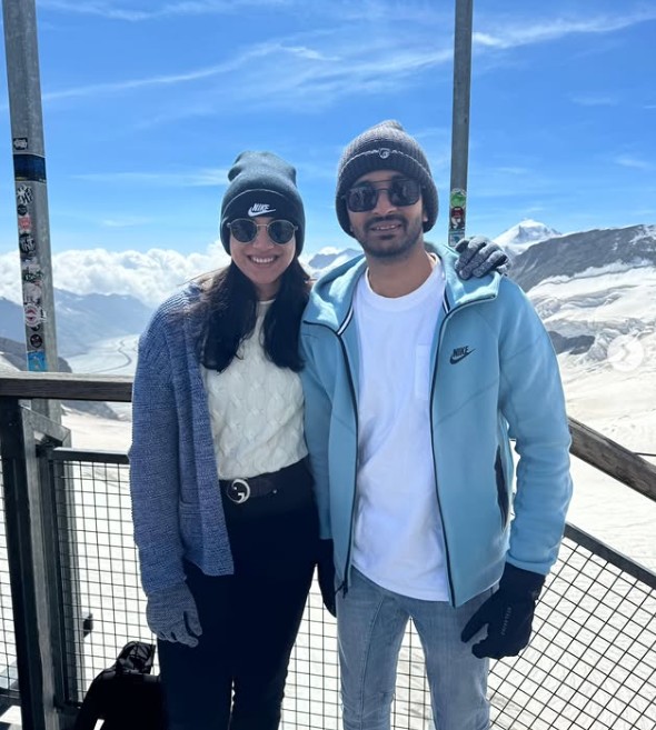 Shravan Mandhana with his sister