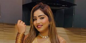 Aayushi Jaiswal Biography: Height, Age, Boyfriend, Family and more