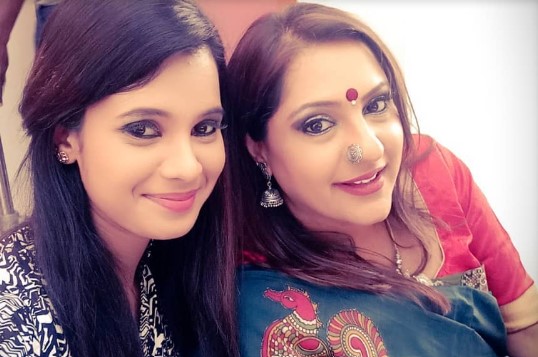 Anusha Hegde with her mother