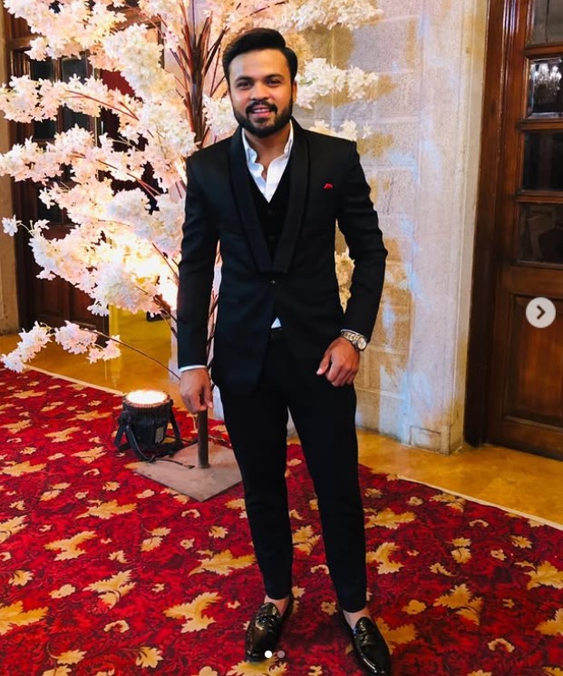 Hardik Tamore height