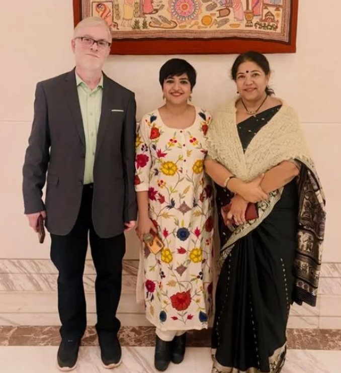 Lagnajita Chakraborty with her parents