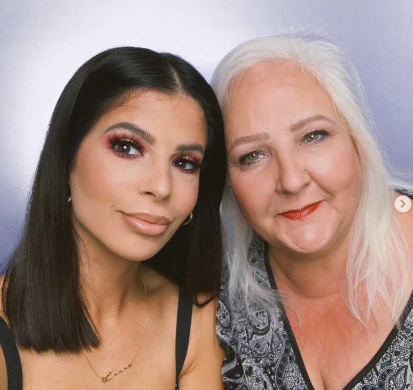 Laura Lee with her mom