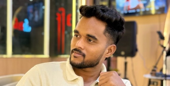 Mangesh Yadav