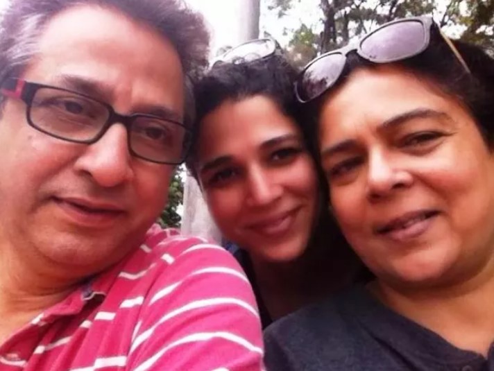 Mrunmayee Lagoo with her parents