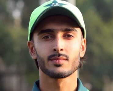 Sameer Minhas (Cricketer)