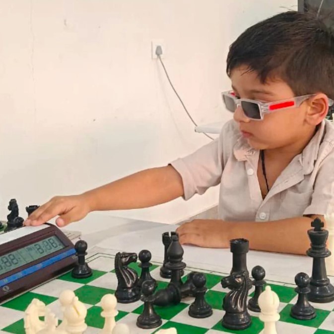 Sarwagya Singh Kushwaha bio