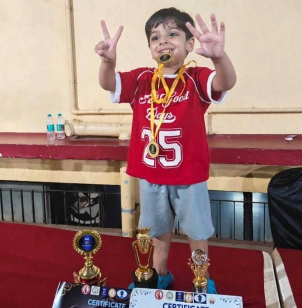 Sarwagya Singh Kushwaha height