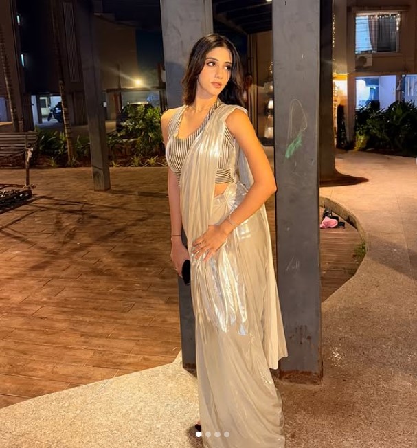 Anisha Shinde height