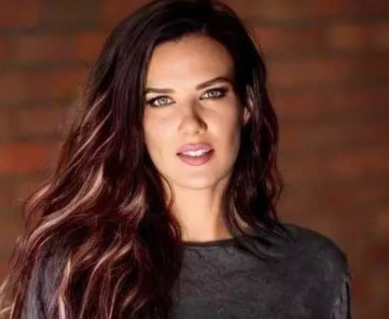 Beatriz Taufenbach wiki