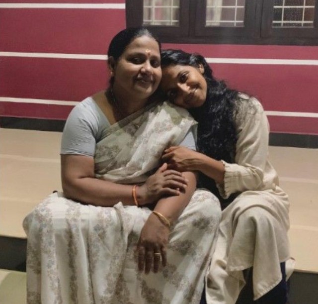 Dhanya Ananya with her mother