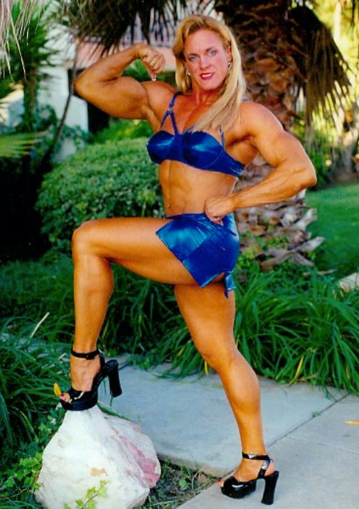Jayne Trcka height