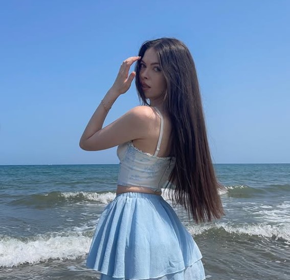 Sahinur bio