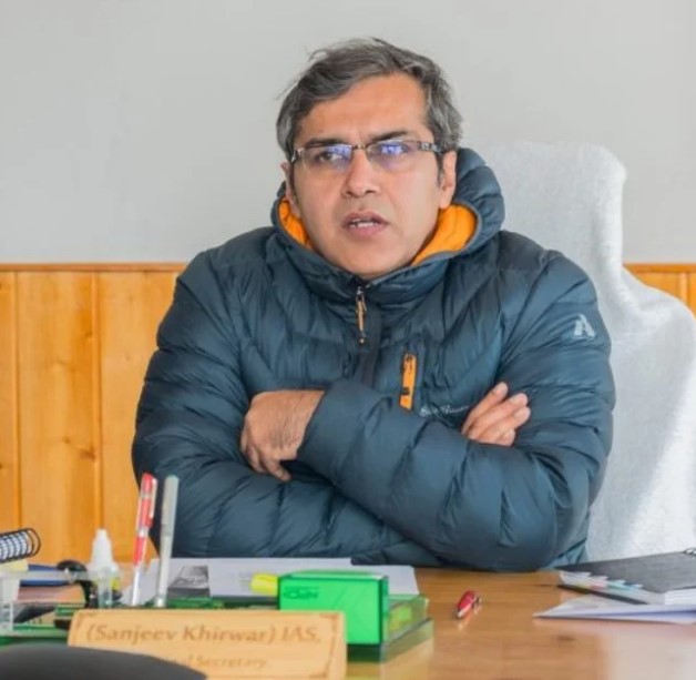 Sanjeev Khirwar career