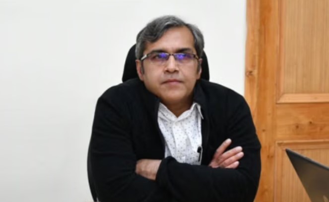 Sanjeev Khirwar profession