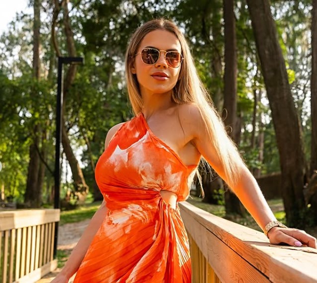 Carina Ferreira wiki