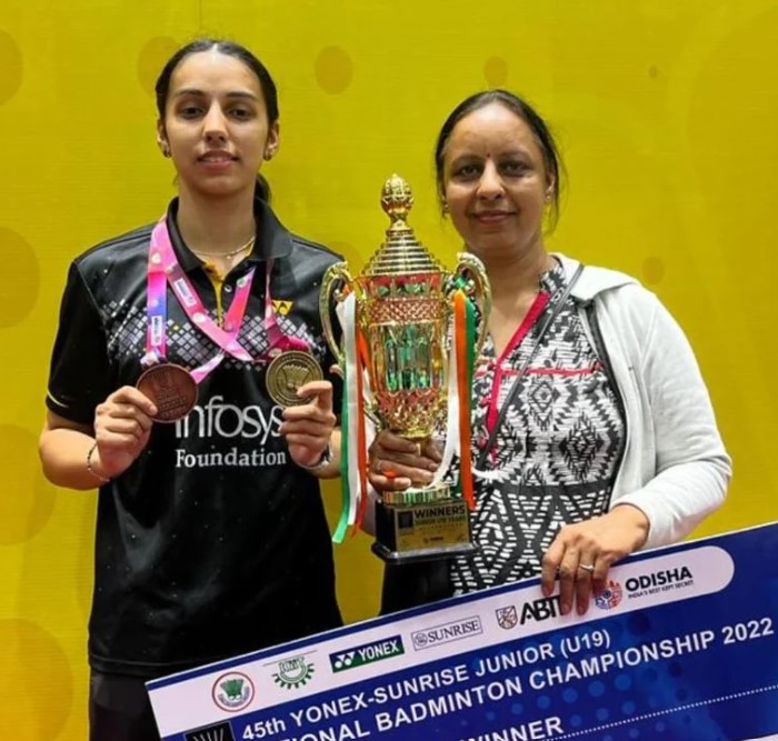 Devika Sihag with her mother Sunil Maan