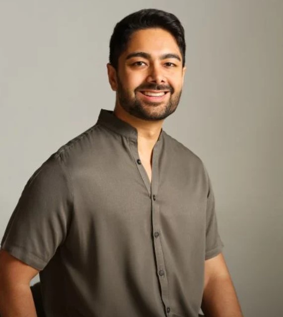 Dhruv Sharma bio
