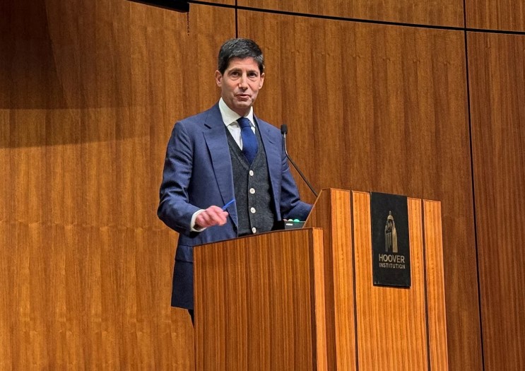 Kevin Warsh profession