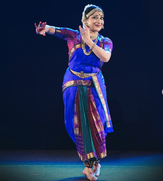 Lakshmi Gopalaswamy height