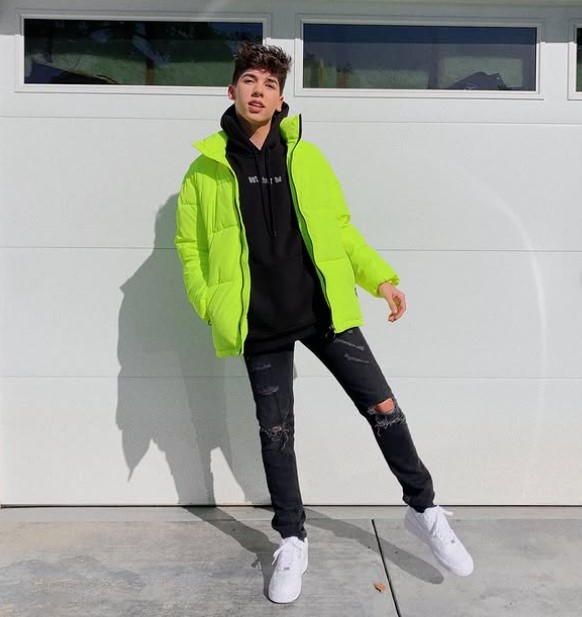 Mario Selman height