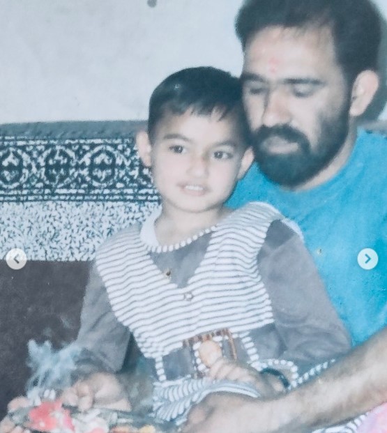 Monika Panwar's childhood image with her father