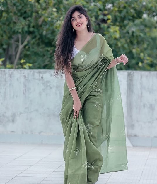 Mridhula Korapati height