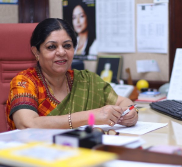 Poonam Muttreja career