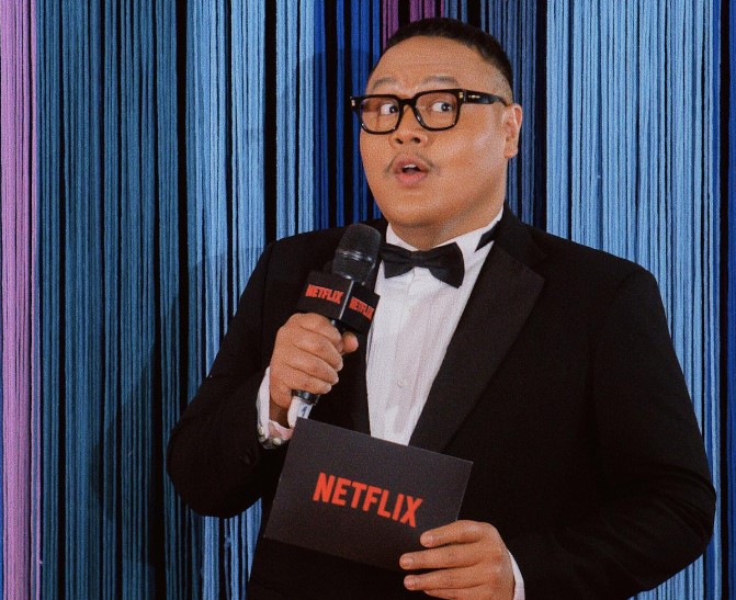 Reza Chandika bio