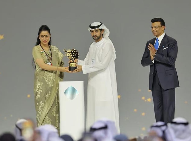 Rouble Nagi received 2025 Global Teacher Prize at the World Governments Summit in Dubai