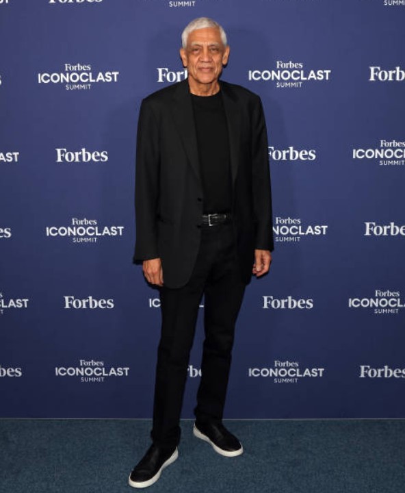 Vinod Khosla height