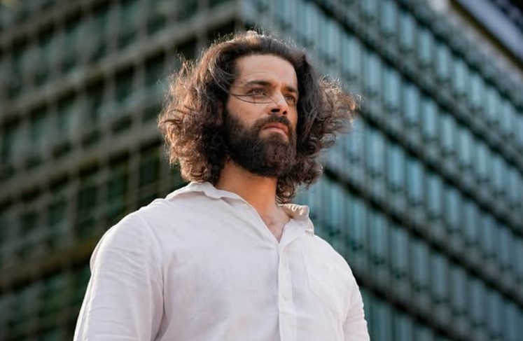 Abhay Arora bio