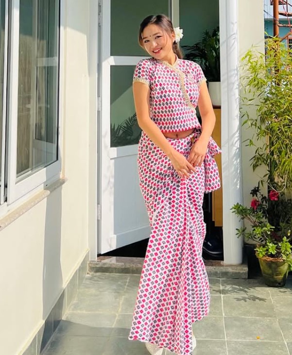 Alisha Rai height