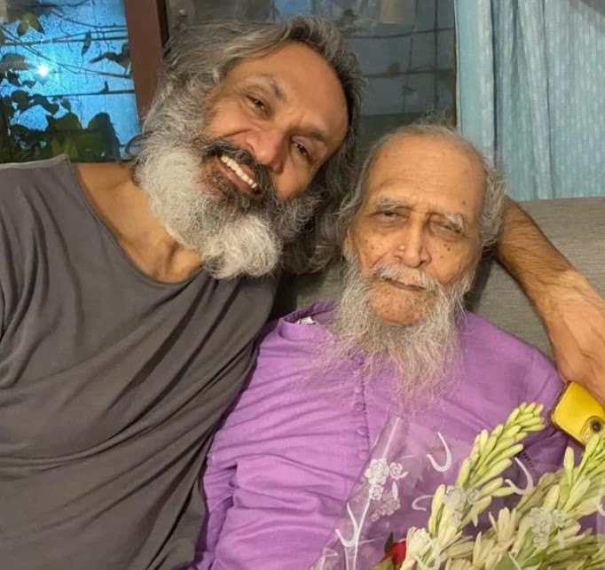 Bimal Oberoi with his father