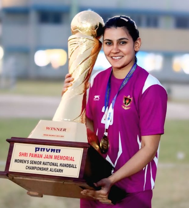 Moni Nain won Senior National Handball championship