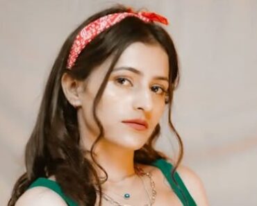 Samaira Thakur