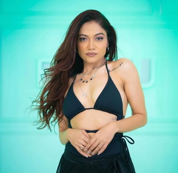 Sonali Bhadauria wiki