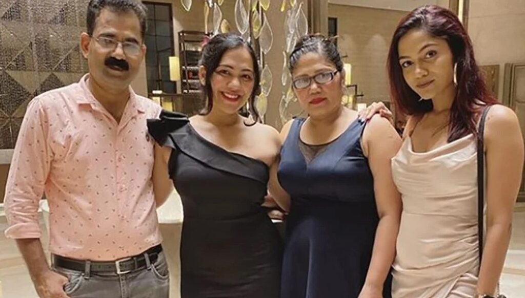 Sonali Bhadauria with her family