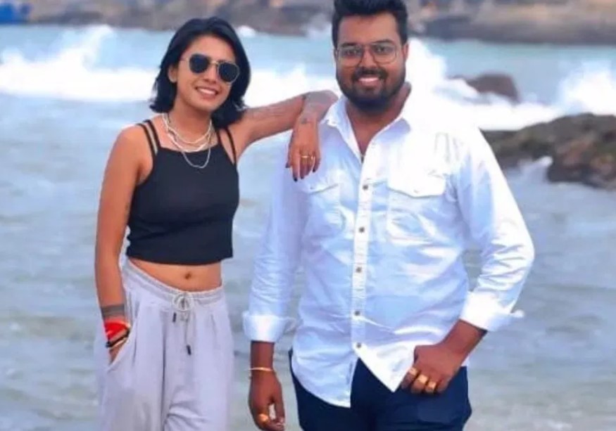 TA Anish with actress Aishwarya